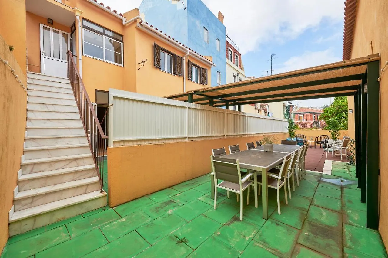 Renovated And Spacious Duplex Apartment With Patio, By Timecooler Lisbon