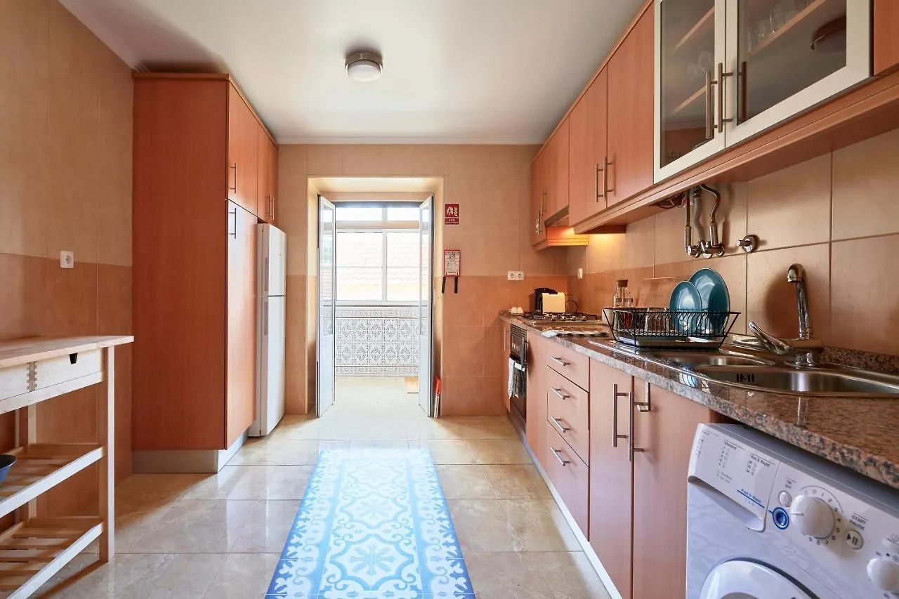 Renovated And Spacious Duplex Apartment With Patio, By Timecooler Lisbon