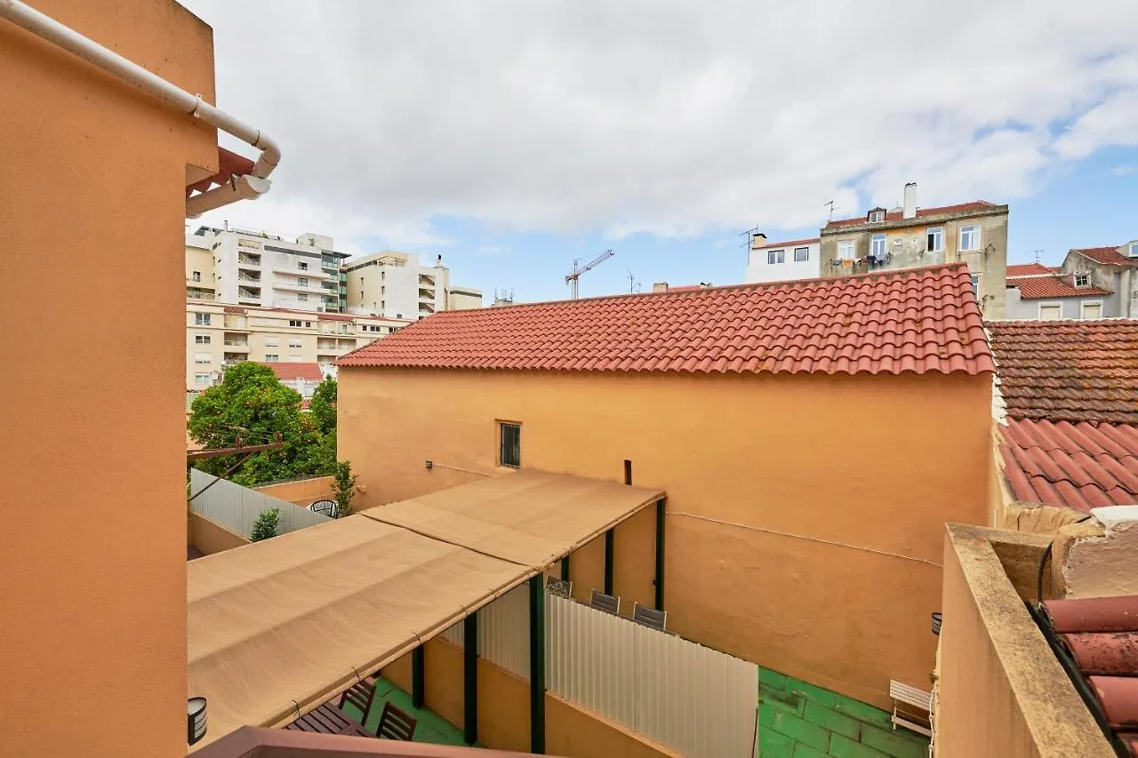 Renovated And Spacious Duplex Apartment With Patio, By Timecooler Lisbon 0*,  Portugal