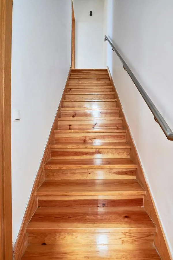 Renovated And Spacious Duplex Apartment With Patio, By Timecooler Lisbon Portugal